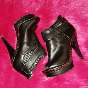 Steve Madden Booties